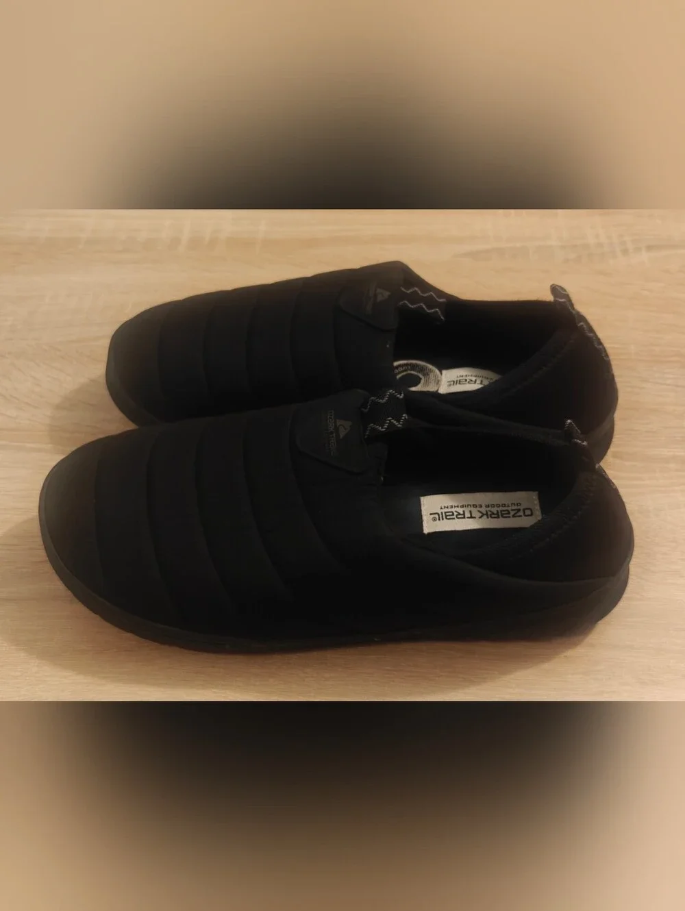 OZARK TRAIL Men's Puffer Shoes SZ 7 Loafer/Slipper Black Memory Foam